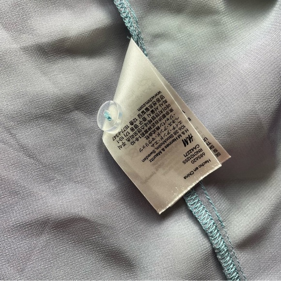 💚3/$15💚 Size 4 | Small | asymmetrical mesh button up collared sleeveless tunic - Picture 7 of 8